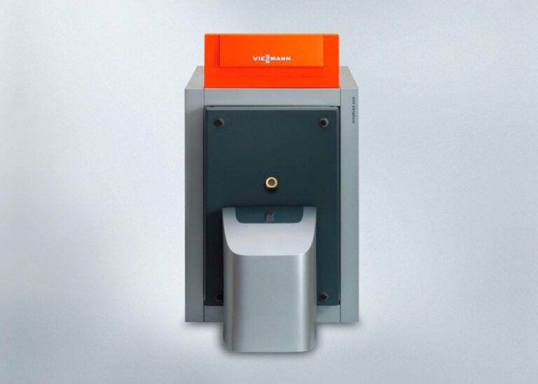 Котел Vitoplex 200 120 кВт, с автоматикой Vitotronic 100 CC1, без горелки Котел Vitoplex 200 120 кВт, с автоматикой Vitotronic 100 CC1, без горелки